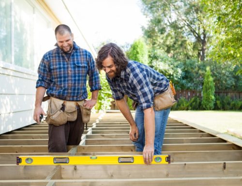 How to Find and Evaluate the Best Deck Contractor in Virginia
