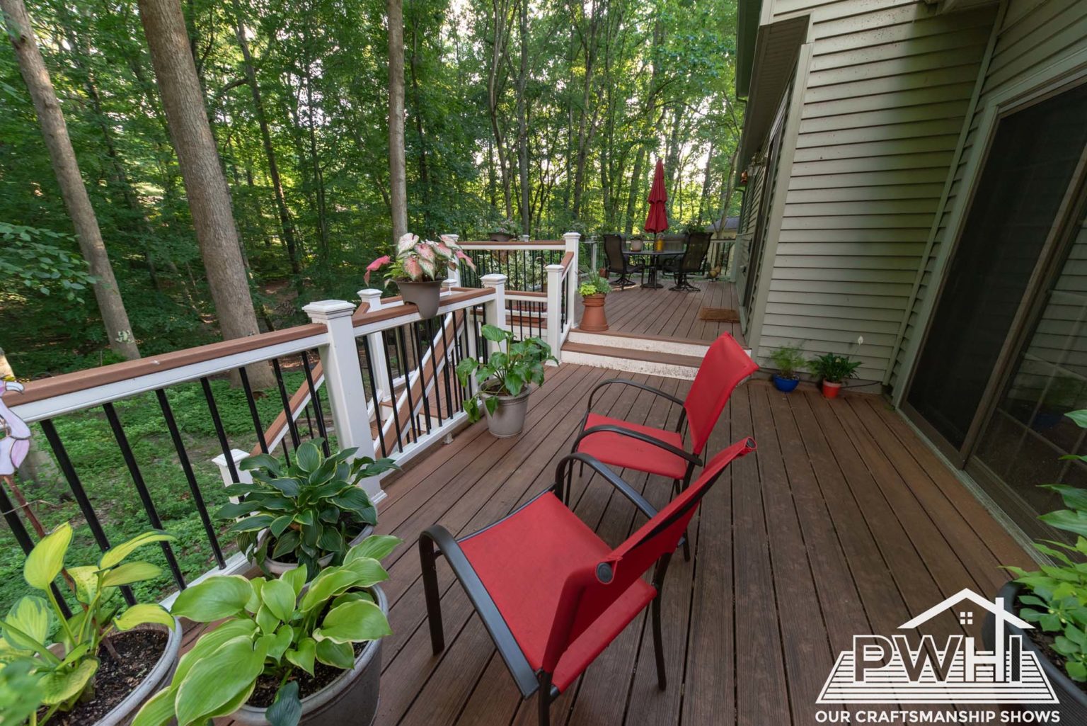 Your Guide on When is the Best Time to Stain a Deck PWHI